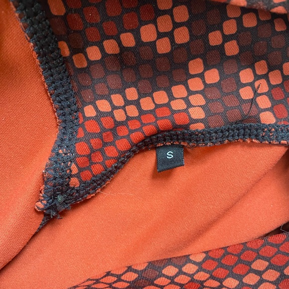 Rare red snake leggings - Picture 3 of 3